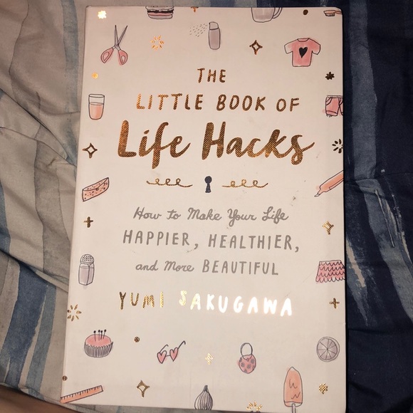 Accessories - The little book of life hacks